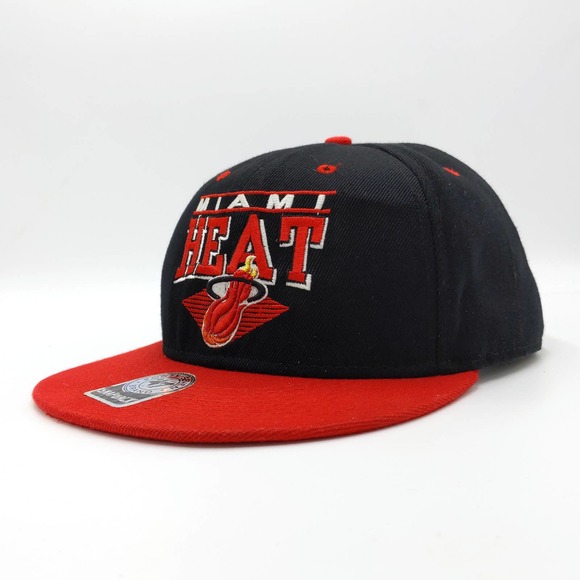 Vintage Miami Heat NBA Snapback Hat Basketball Wool Blend Cap Hardwood Classics